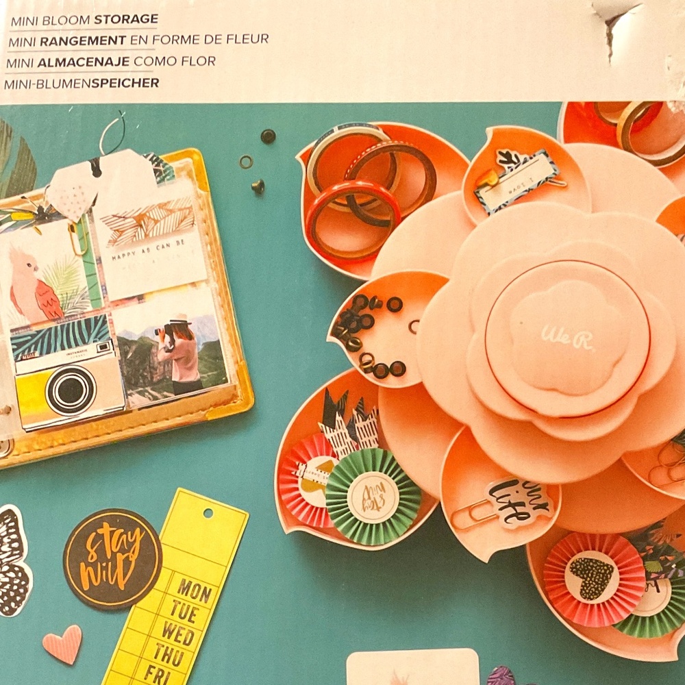 We R Memory Keepers Mini Bloom Storage